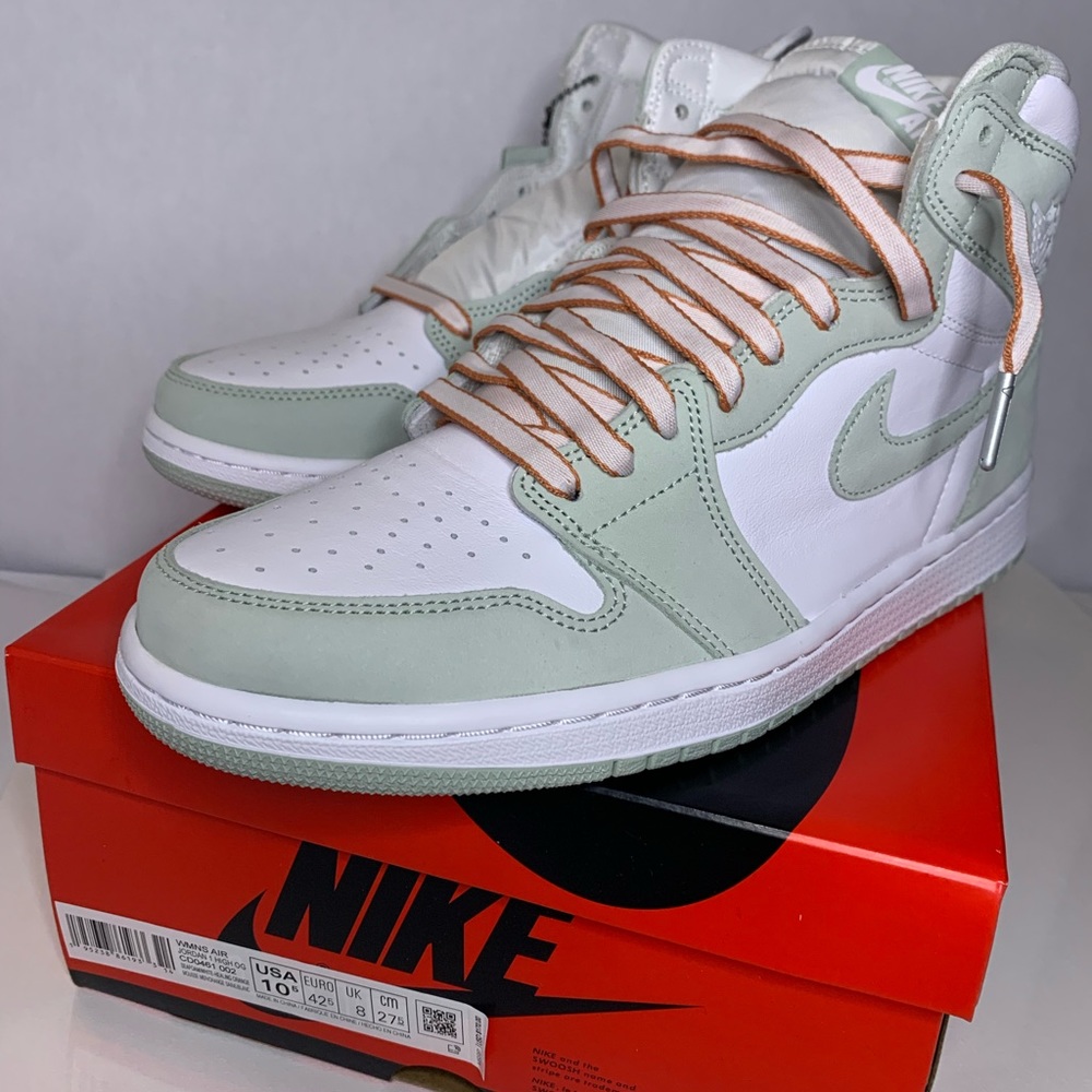 AIR JORDAN 1